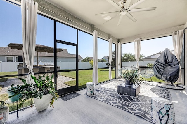 11726 Sunburst Marble Rd, Riverview, FL 33579 - sunroom / solarium with ceiling fan and a residential view