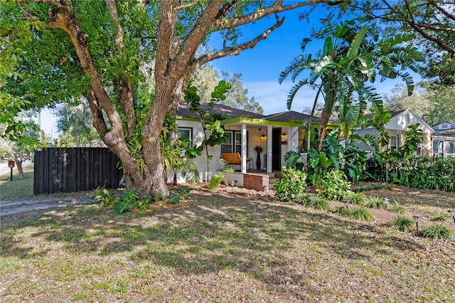 1402 E Mohawk Ave, Tampa, FL 33604 - view of front of house featuring stucco siding