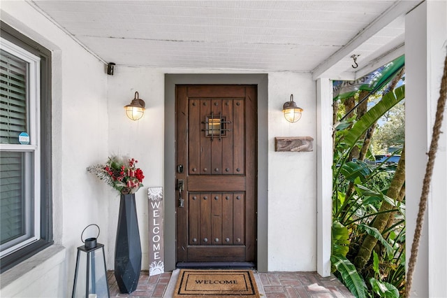 1402 E Mohawk Ave, Tampa, FL 33604 - entrance to property with stucco siding