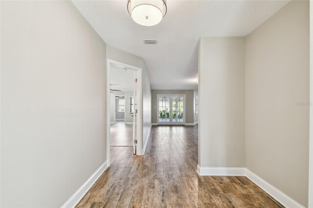1175 San Carlos Ave NE, Saint Petersburg, FL 33702 - photo 3