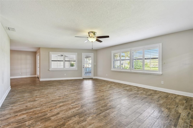 1175 San Carlos Ave NE, Saint Petersburg, FL 33702 - photo 9