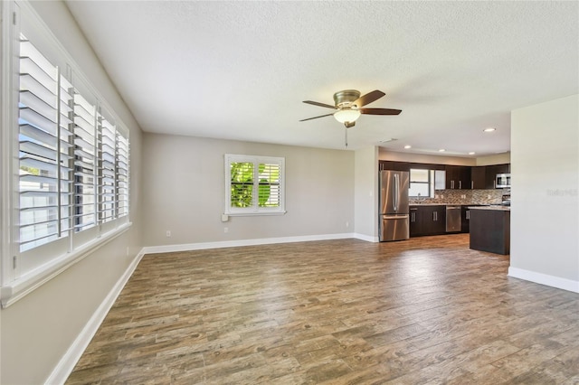 1175 San Carlos Ave NE, Saint Petersburg, FL 33702 - photo 12