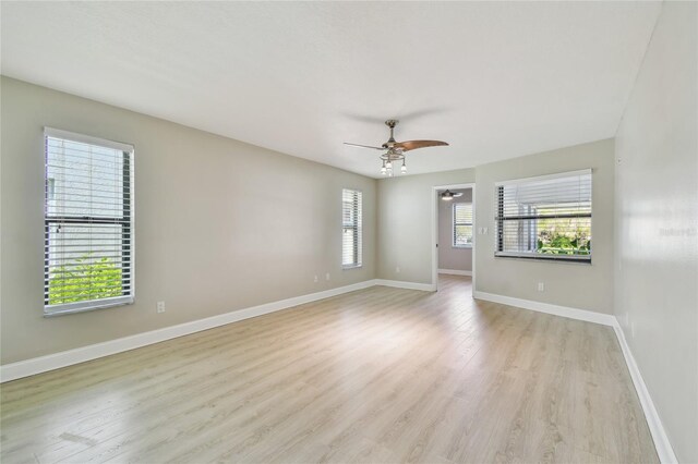 1175 San Carlos Ave NE, Saint Petersburg, FL 33702 - photo 21