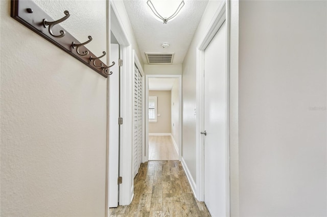 1175 San Carlos Ave NE, Saint Petersburg, FL 33702 - photo 32