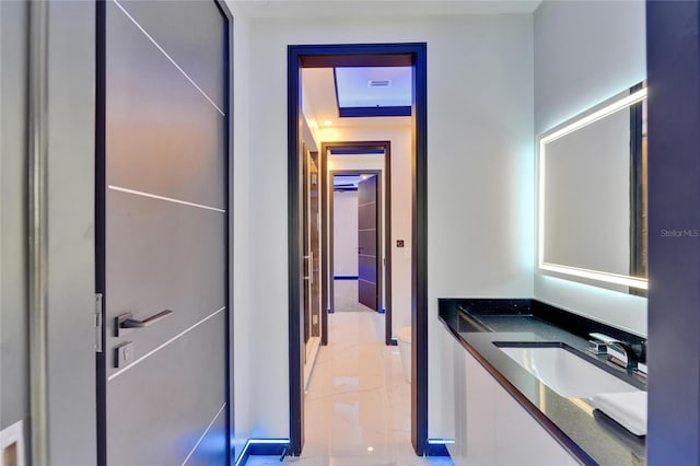 6530 Simone Shores Cir, Apollo Beach, FL 33572 - bathroom with vanity and baseboards