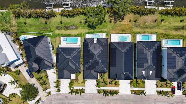 6530 Simone Shores Cir, Apollo Beach, FL 33572 - drone / aerial view of a pool area