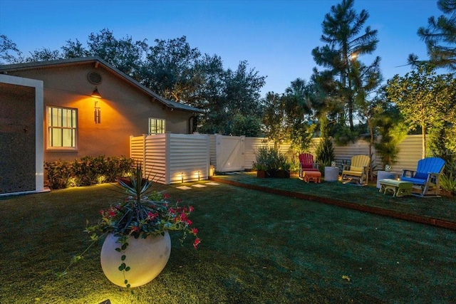 213 N Hesperides St, Tampa, FL 33609 - view of yard