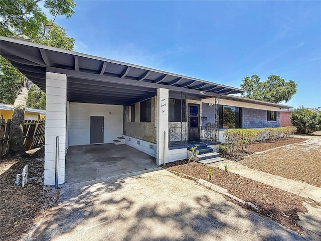 922 Alcazar Way S, Saint Petersburg, FL 33705 - photo 2