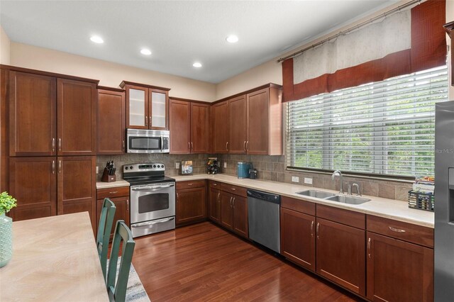918 Sombra St, Tampa, FL 33619 - photo 10