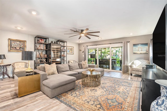 2134 Serpentine Cir S, Saint Petersburg, FL 33712 - photo 4
