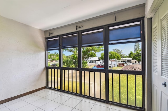 2131 Ridge Rd S Unit 3, Largo, FL 33778 - unfurnished sunroom with plenty of natural light