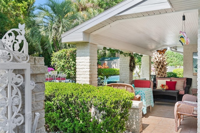 2110 Reaney Rd, Lakeland, FL 33803 - view of patio / terrace featuring an outdoor living space