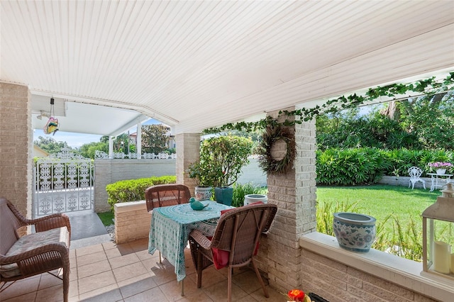 2110 Reaney Rd, Lakeland, FL 33803 - view of patio / terrace featuring outdoor dining space