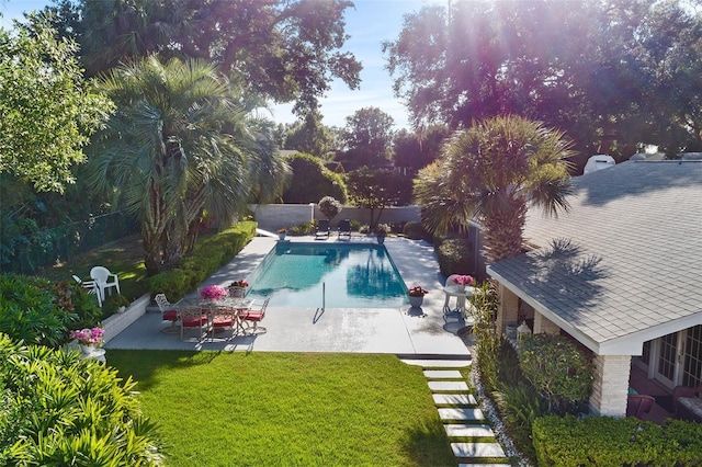 2110 Reaney Rd, Lakeland, FL 33803 - view of pool with a patio area