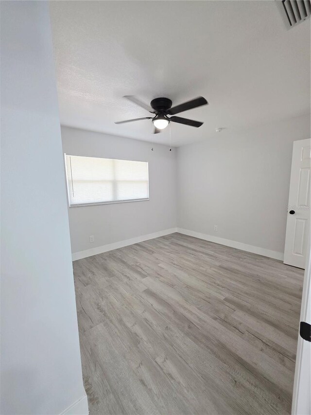 5817 Liverpool Dr, Tampa, FL 33615 - photo 22