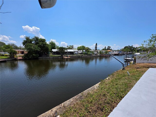 5817 Liverpool Dr, Tampa, FL 33615 - photo 35