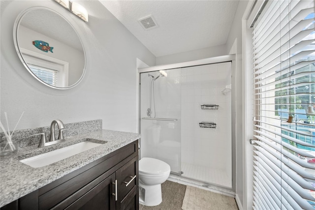 603 Loma Del Sol Dr, Davenport, FL 33896 - full bathroom with vanity and a stall shower