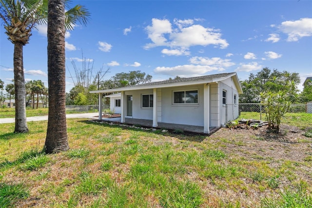 1110 Canal St, Ruskin, FL 33570 - bungalow-style home with stucco siding