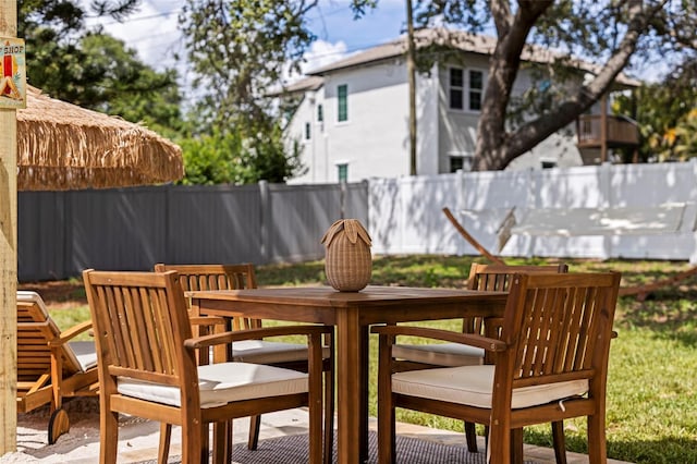 1579 Bayshore Blvd, Dunedin, FL 34698 - deck featuring outdoor dining area