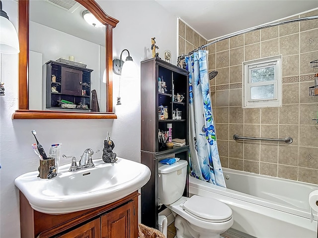 11912 Mcmullen Loop, Riverview, FL 33569 - full bath with vanity, toilet, and shower / tub combo with curtain
