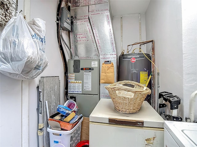 11912 Mcmullen Loop, Riverview, FL 33569 - utility room with independent washer and dryer
