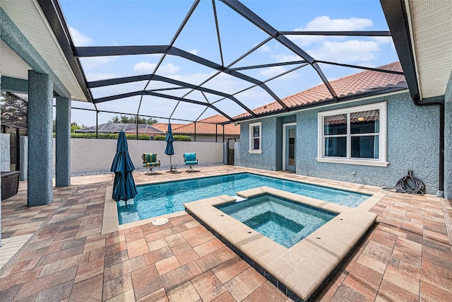 10645 Ruffino Ct, Trinity, FL 34655 - view of pool with a patio, a lanai, and a pool with connected hot tub