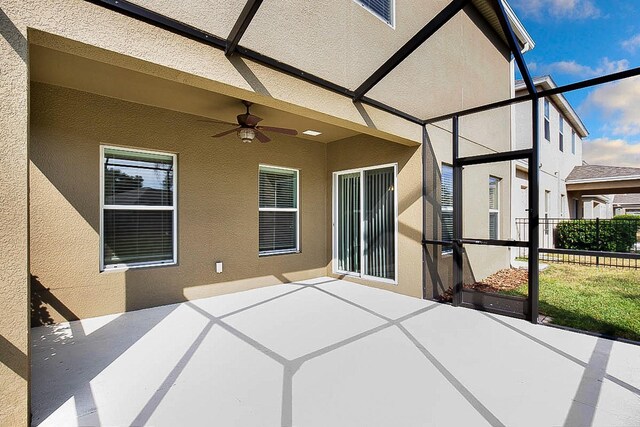 16016 Persimmon Grove Dr, Lithia, FL 33547 - view of patio featuring a ceiling fan