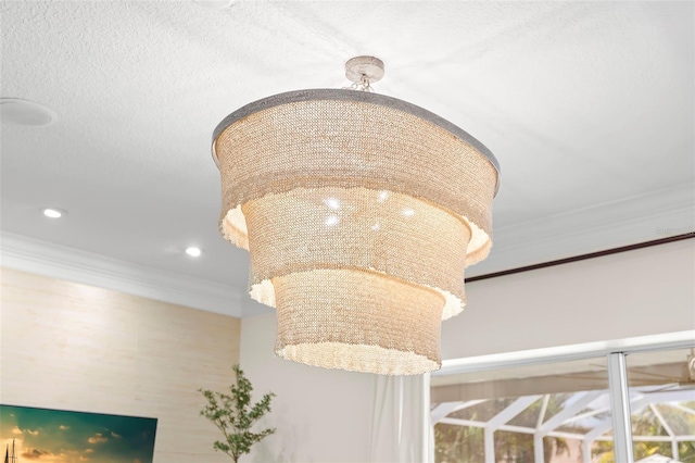 703 Monte Cristo Blvd, Tierra Verde, FL 33715 - detailed view of ornamental molding and recessed lighting