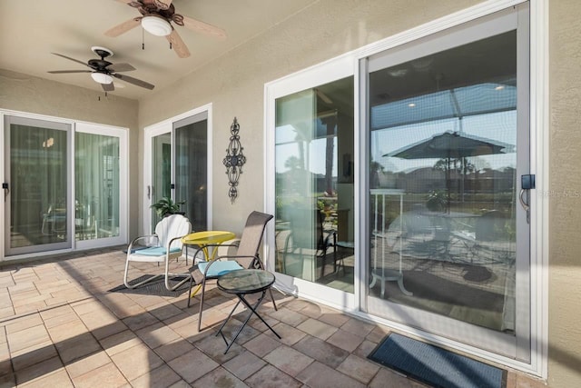 1110 Jasmine Creek Ct, Sun City Center, FL 33573 - sunroom / solarium featuring a textured wall