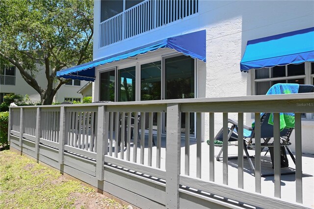 14840 Shipwatch Trce Unit 1924, Largo, FL 33774 - view of wooden deck
