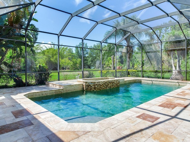 10504 Echo Lake Dr, Odessa, FL 33556 - view of swimming pool with a patio, glass enclosure, and a pool with connected hot tub