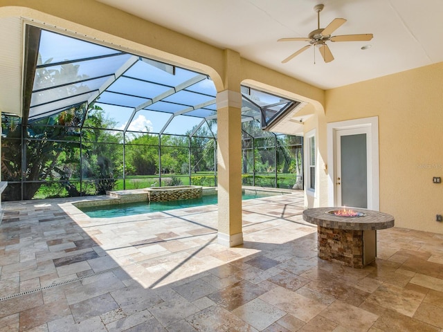 10504 Echo Lake Dr, Odessa, FL 33556 - view of pool with an outdoor fire pit, a patio, ceiling fan, a pool with connected hot tub, and a lanai