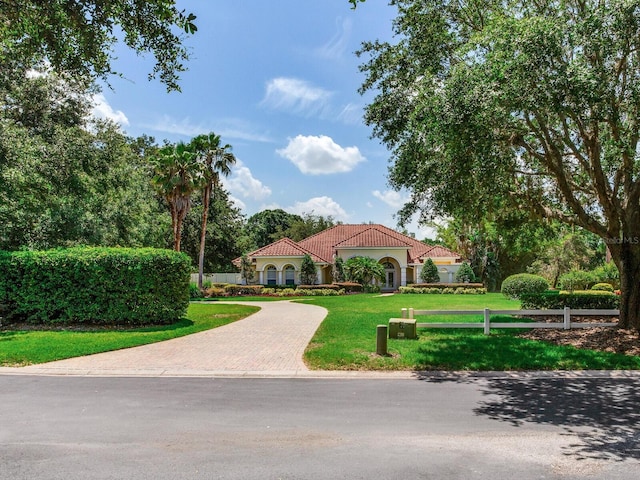 10504 Echo Lake Dr, Odessa, FL 33556 - view of home's community with decorative driveway