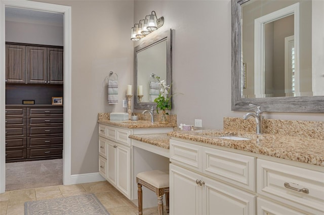 152 Glenn Moor Cir, Dunedin, FL 34698 - bathroom featuring vanity