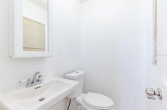 2121 23rd St SW, Largo, FL 33774 - half bath with a sink and toilet