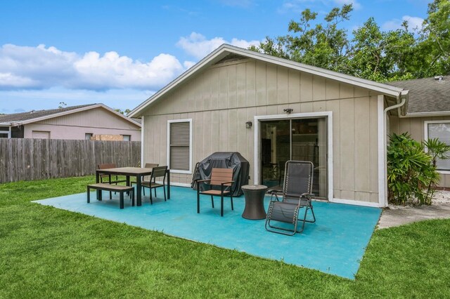 4021 Vana Dr, Sarasota, FL 34241 - rear view of house with a patio