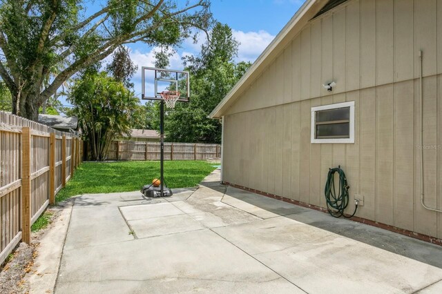 4021 Vana Dr, Sarasota, FL 34241 - view of patio