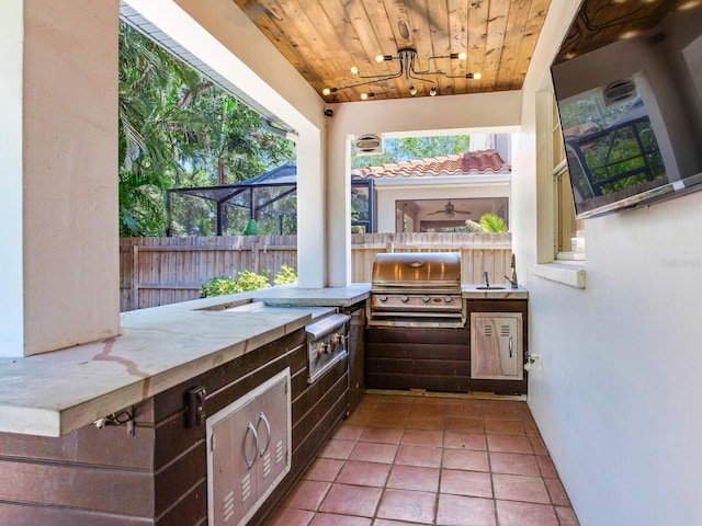 3003 W Leila Ave, Tampa, FL 33611 - view of patio with ceiling fan