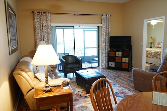 311 Kelsey Way Unit 3, Sun City Center, FL 33573 - living area with wood finished floors