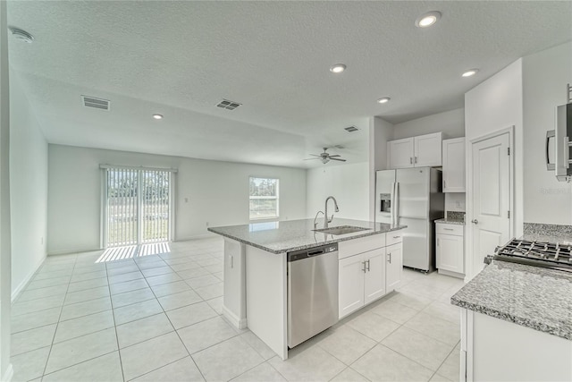 10245 Shady Preserve Dr, Riverview, FL 33578 - photo 4