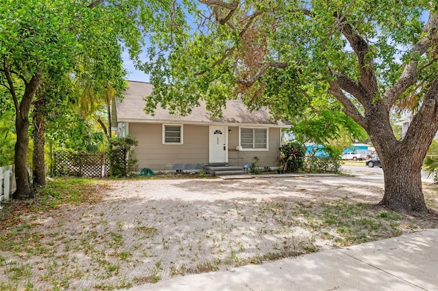 2038 16th St S, Saint Petersburg, FL 33705 - photo 4