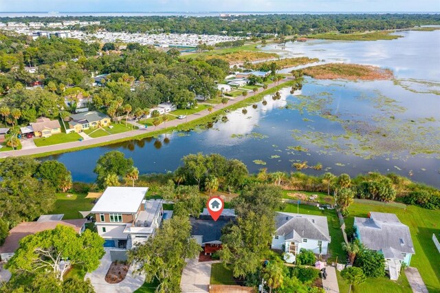 1045 28th Ave S, Saint Petersburg, FL 33705 - aerial view of residential area featuring a large body of water