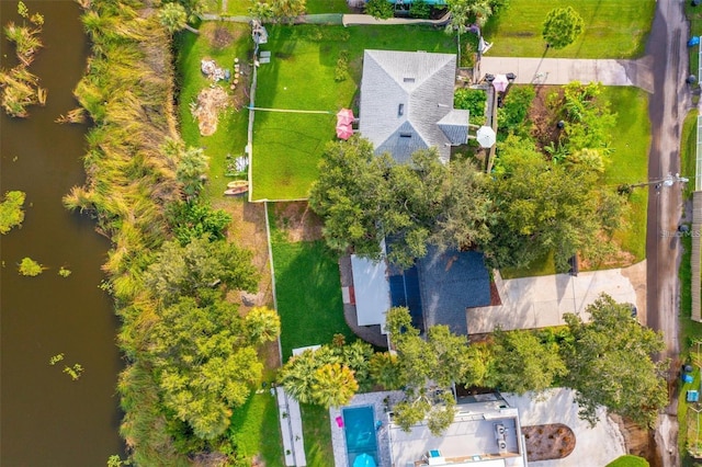1045 28th Ave S, Saint Petersburg, FL 33705 - bird's eye view of a nearby body of water