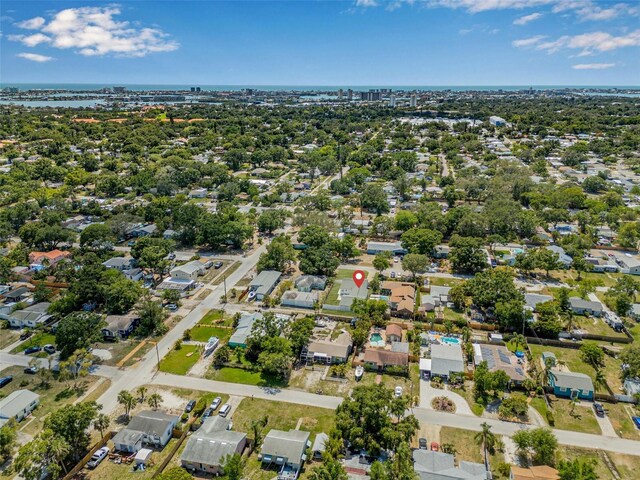 812 60th St S, Gulfport, FL 33707 - aerial overview of property's location featuring nearby suburban area