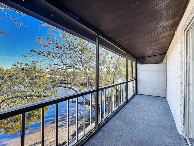9201 Tudor Dr Unit C212, Tampa, FL 33615 - balcony featuring a water view