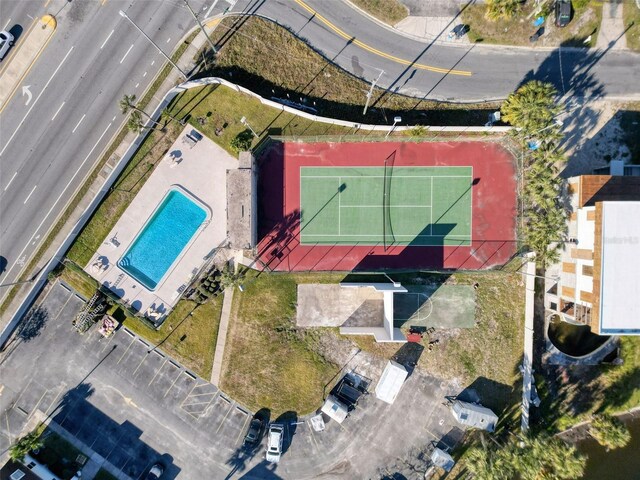 9201 Tudor Dr Unit C212, Tampa, FL 33615 - bird's eye view of a pool area