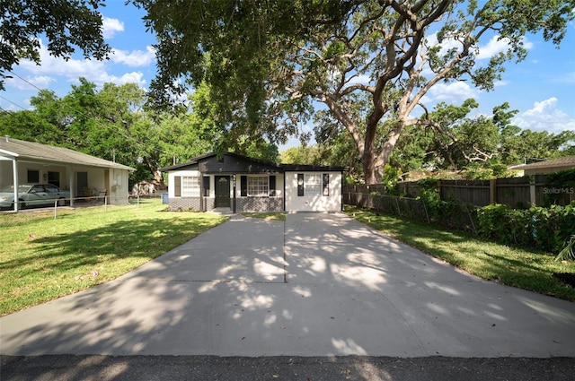 5405 S Sellas St, Tampa, FL 33611 - view of front facade