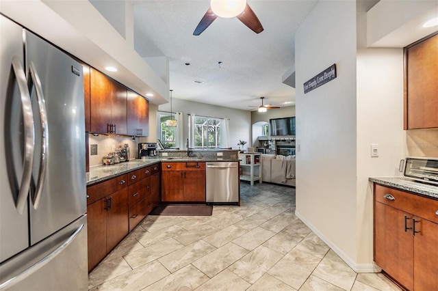 2216 Eagle Bluff Dr, Valrico, FL 33596 - photo 22