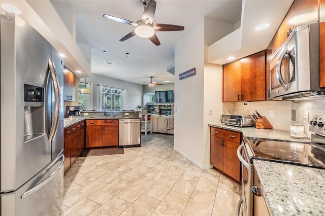 2216 Eagle Bluff Dr, Valrico, FL 33596 - photo 24