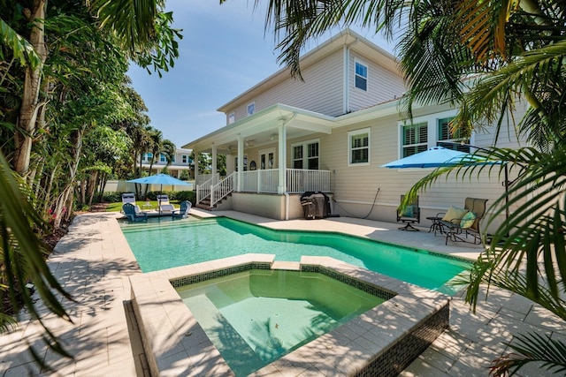 852 Cordova Blvd NE, Saint Petersburg, FL 33704 - photo 4